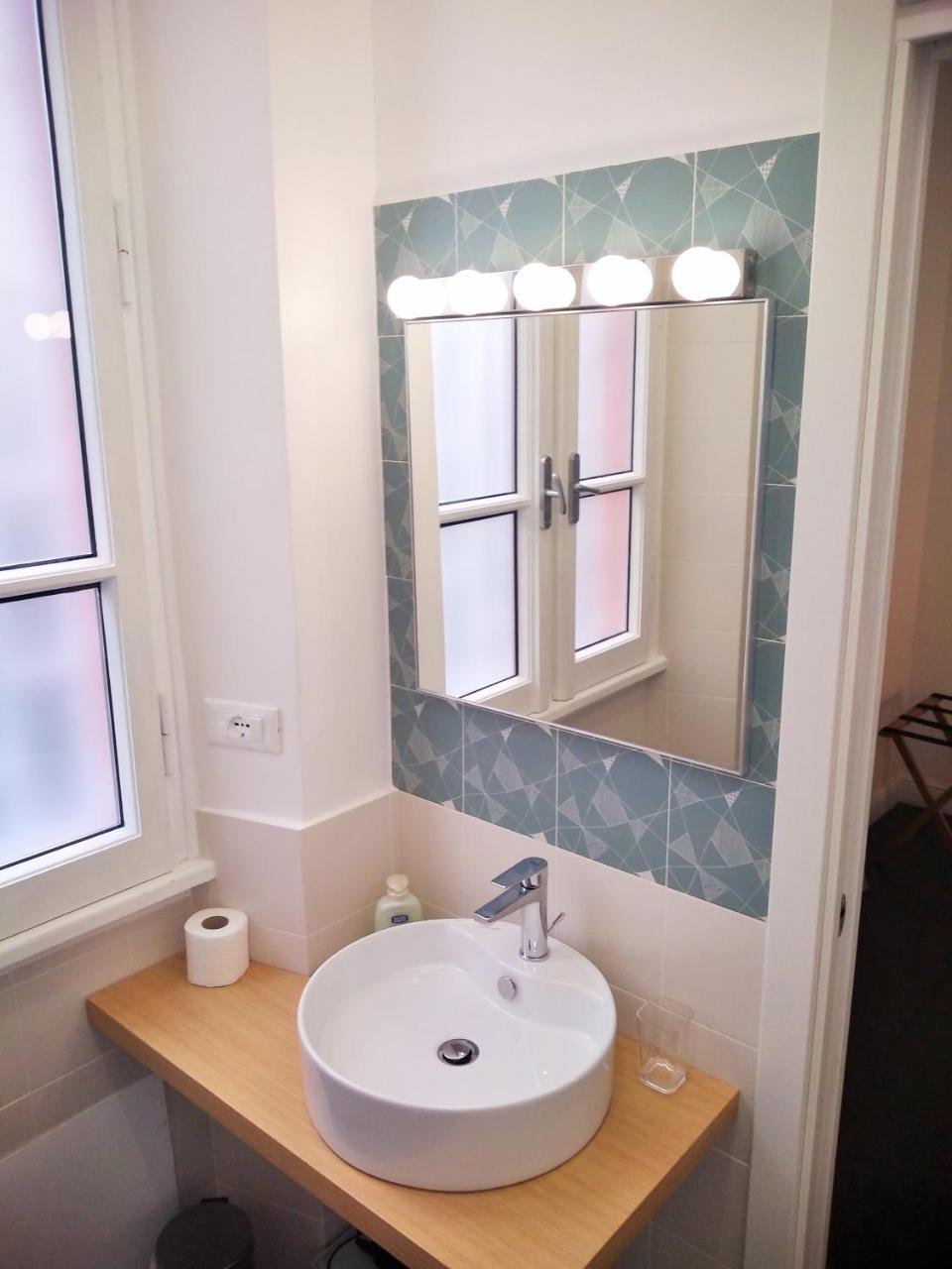 Casa Italiano - Bestbnb Garbatella Rome Luaran gambar